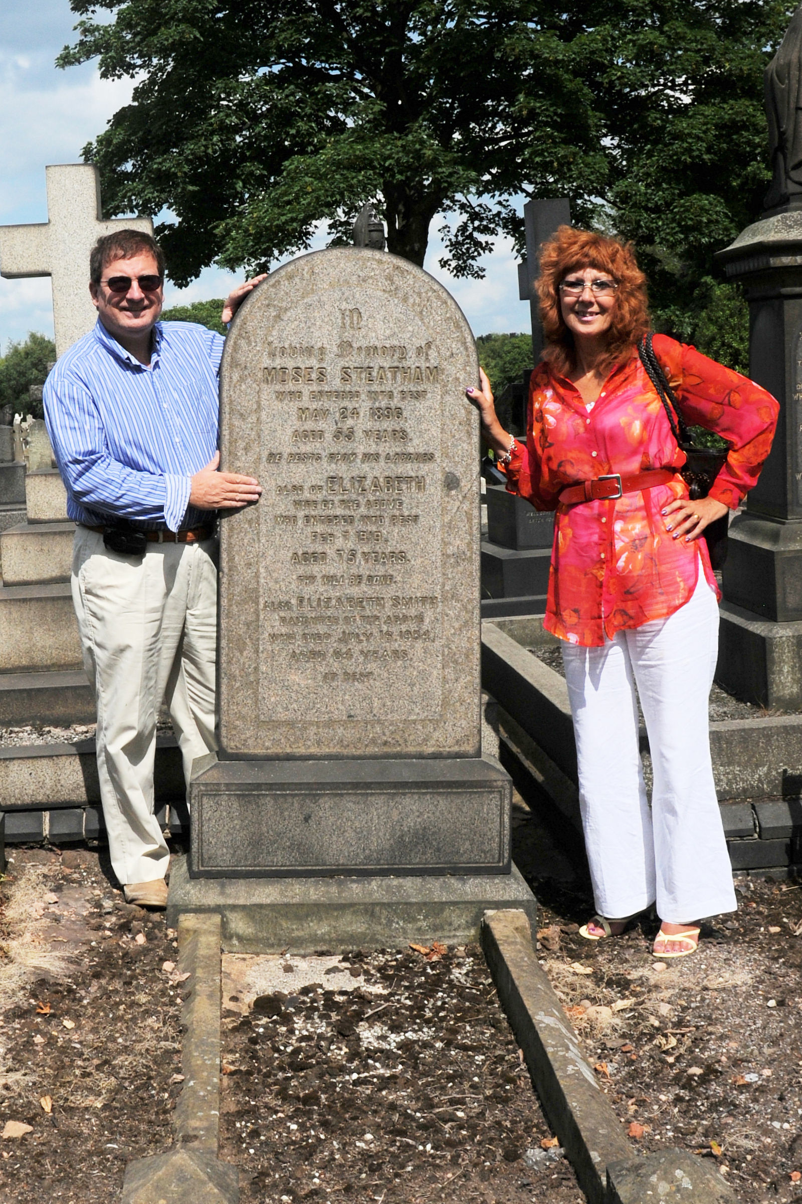 Photo of Steatham Visits - Darlaston 13th June 2009 - Nigel & Liz at Moses Steatham's grave
